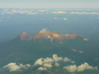 山、遥か(夏)